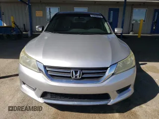 2013 Honda Accord LX z VIN 1HGCR2F37DA233990, wystawiony jako Copart lot #51832815 z przebiegiem 107 636 mil mil oraz Szkoda całkowita • Salvage title. Historia ofert i sprzedaży dostępna na DreamBid. Obrazek 5.
