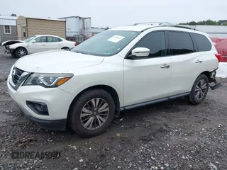 2017 Nissan Pathfinder SL with VIN 5N1DR2MN9HC646104, listed as a IAAI auction lot 42358443 with 146,902 mi miles and . Bid and sale history available at DreamBid. Image 2.
