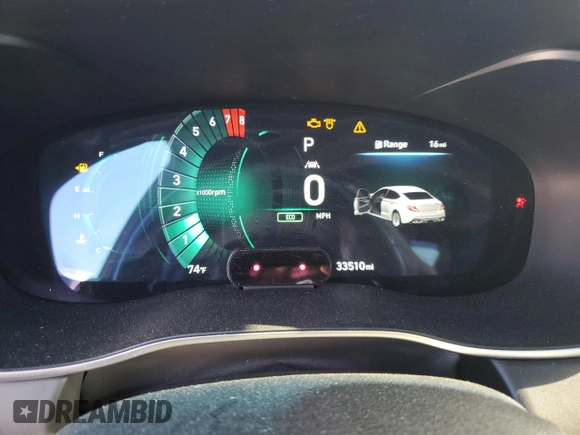 2021 Genesis G70 3.3T with VIN KMTG34LE4MU076356, listed as a Copart auction lot 50625765 with 33,510 mi miles and Salvage Title. Bid and sale history available at carsss.com. Image 9.