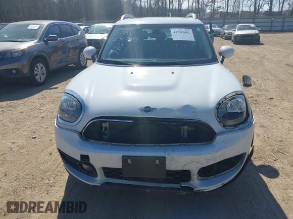 2019 MINI Countryman Cooper S с VIN WMZYT5C53K3G93102, выставлен на аукционе IAAI как лот 41703882 с пробегом 71 581 миль миль и . История ставок и продаж доступна на DreamBid. Изображение 6.