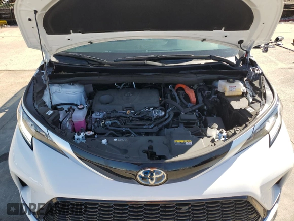 2024 Toyota Sienna LE with VIN 5TDCSKFC3RS120969, listed as a Copart auction lot 72953254 with 17,172 mi miles and Salvage Title. Bid and sale history available at carsss.com. Image 14.
