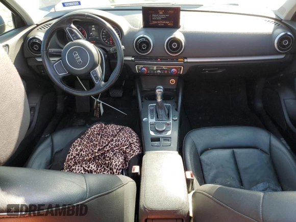 2016 Audi A3 Premium z VIN WAUA7GFF4G1058800, wystawiony jako Copart lot #52473325 z przebiegiem 120 679 mil mil oraz Szkody całkowita. Historia ofert i sprzedaży dostępna na DreamBid. Obrazek 8.