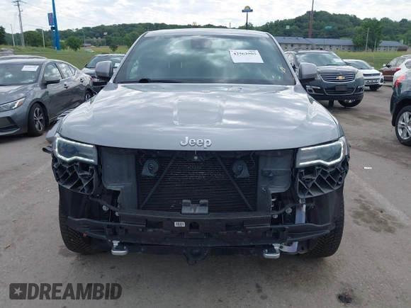 2018 Jeep Grand Cherokee Limited with VIN 1C4RJFBG7JC266715, listed as a IAAI auction lot 42562005 with 101,999 mi miles and . Bid and sale history available at DreamBid. Image 13.