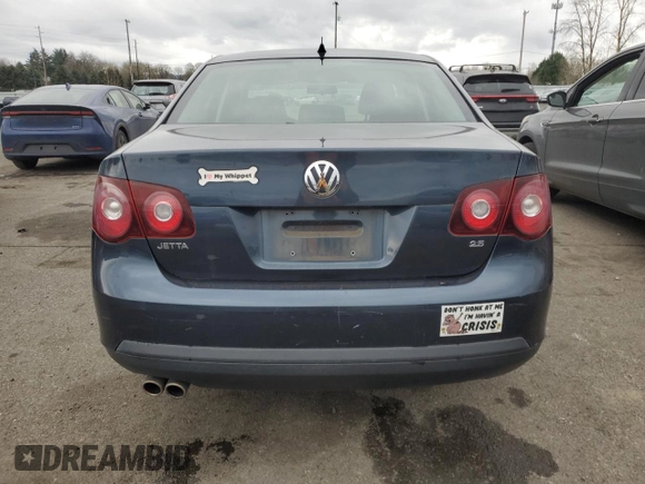 2010 Volkswagen Jetta S z VIN 3VWJX7AJ7AM027269, wystawiony jako Copart lot #60443375 z przebiegiem Nie podano mil oraz Szkoda całkowita • Salvage title. Historia ofert i sprzedaży dostępna na DreamBid. Obrazek 6.