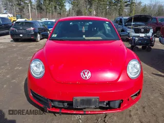 2013 Volkswagen Beetle Entry with VIN 3VWFP7AT8DM624961, listed as a IAAI auction lot 41772386 with 154,597 mi miles and . Bid and sale history available at DreamBid. Image 12.