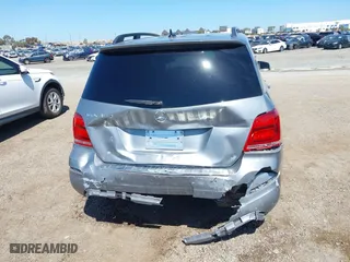 2015 Mercedes-Benz GLK-Class GLK 350 with VIN WDCGG5HB9FG347334, listed as a IAAI auction lot 41840757 with 81,587 mi miles. Bid and sale history available at carsss.com. Image 16.