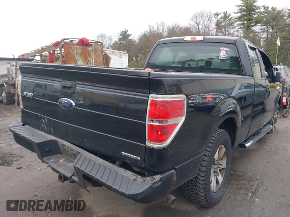 2013 Ford F-150 XL with VIN 1FTFX1EF6DFC31030, listed as a IAAI auction lot 41992507 with 191,254 mi miles. Bid and sale history available at carsss.com. Image 4.