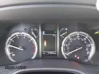 2022 Toyota 4Runner TRD Sport with VIN JTESU5JR2N6013405, listed as a IAAI auction lot 42611930 with 31,895 mi miles and . Bid and sale history available at DreamBid. Image 7.
