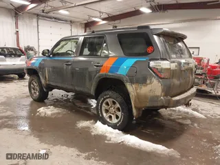 2019 Toyota 4Runner SR5 with VIN JTEBU5JR0K5620419, listed as a IAAI auction lot 41390848 with 93,507 mi miles. Bid and sale history available at carsss.com. Image 3.