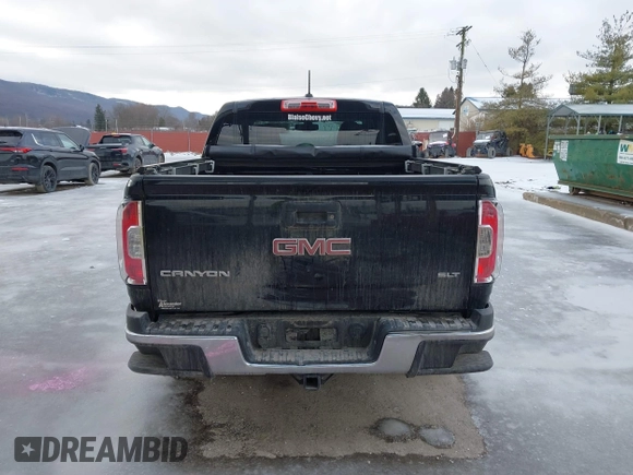 2015 GMC Canyon 4WD SLT with VIN 1GTG6CE39F1202730, listed as a IAAI auction lot 41510275 with 114,444 mi miles. Bid and sale history available at carsss.com. Image 17.