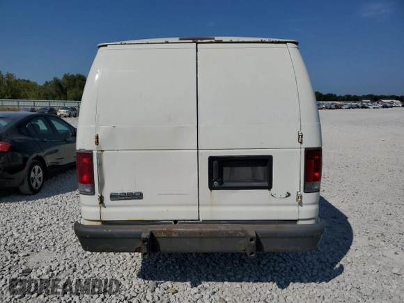 2007 Ford Econoline Cargo Commercial with VIN 1FTNS24W27DA83881, listed as a Copart auction lot 71449644 with 211,604 mi miles and Clean Title. Bid and sale history available at DreamBid. Image 6.