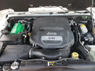 2017 Jeep Wrangler Unlimited Sahara with VIN 1C4BJWEG4HL701813, listed as a Copart auction lot 84496424 with 49,858 mi miles and Salvage title. Bid and sale history available at DreamBid. Image 12.