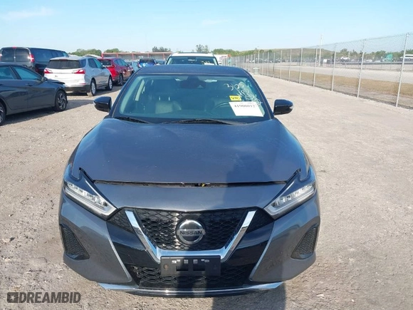 2021 Nissan Maxima SV with VIN 1N4AA6CVXMC508952, listed as a IAAI auction lot 41900012 with 66,249 mi miles. Bid and sale history available at carsss.com. Image 12.