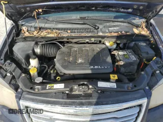 2013 Chrysler Town & Country Touring L with VIN 2C4RC1CG5DR560024, listed as a Copart auction lot 47665335 with Not Provided miles and Salvage Title. Bid and sale history available at DreamBid. Image 12.