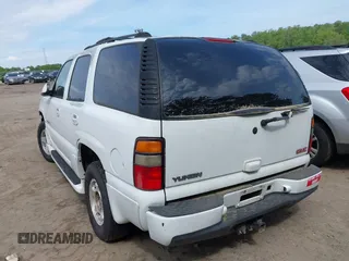 2004 GMC Yukon Denali z VIN 1GKEK63U34J166146, wystawiony jako IAAI lot #42097894 z przebiegiem Nie podano mil oraz . Historia ofert i sprzedaży dostępna na DreamBid. Obrazek 3.