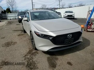 2022 Mazda Mazda3 Hatchback Premium with VIN JM1BPBML2N1501090, listed as a Copart auction lot 48104385 with 22,356 mi miles and Salvage Title. Bid and sale history available at carsss.com. Image 11.