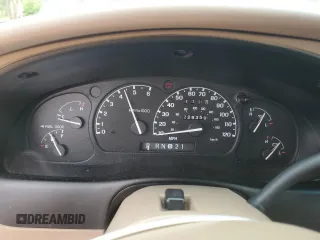 2001 Ford Explorer with VIN 1FMZU75E41ZA10287, listed as a Copart auction lot 59129875 with 229,359 mi miles and Salvage title. Bid and sale history available at DreamBid. Image 9.