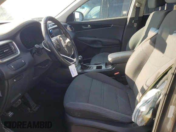 2017 Kia Sorento LX with VIN 5XYPG4A39HG245525, listed as a Copart auction lot 88949925 with 115,504 mi miles and Salvage Title. Bid and sale history available at carsss.com. Image 7.