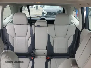 2021 Subaru Forester Limited with VIN JF2SKASC4MH474980, listed as a Copart auction lot 60740335 with 19,622 mi miles and Salvage title. Bid and sale history available at DreamBid. Image 10.