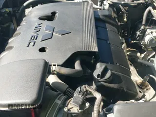 2018 Mitsubishi Outlander SE с VIN JA4AD3A34JZ055450, выставлен на аукционе IAAI как лот 42269912 с пробегом 85 013 миль миль и . История ставок и продаж доступна на DreamBid. Изображение 19.