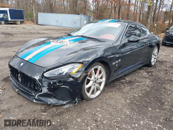 2018 Maserati GranTurismo Sport with VIN ZAM45VLA9J0270166, listed as a IAAI auction lot 41200622 with 25,476 mi miles. Bid and sale history available at carsss.com. Image 17.