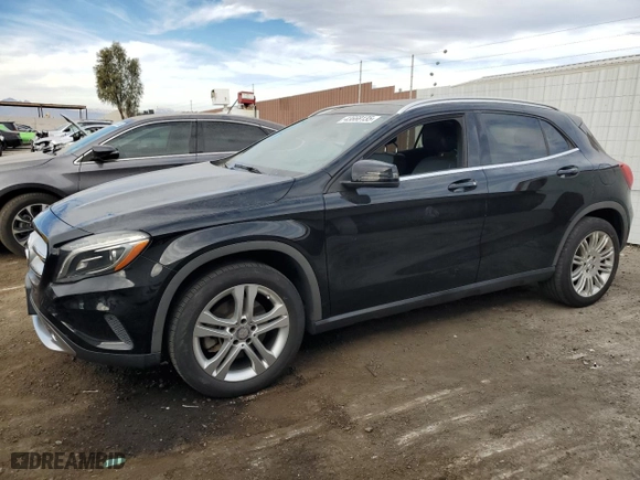 2015 Mercedes-Benz GLA-Class GLA 250 with VIN WDCTG4GB7FJ075296, listed as a Copart auction lot 43668135 with 169,015 mi miles and Clean Title. Bid and sale history available at carsss.com. Image 1.