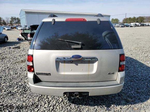 2008 Ford Explorer XLT with VIN 1FMEU73E68UA06301, listed as a Copart auction lot 48595855 with 142,503 mi miles and Salvage Title. Bid and sale history available at carsss.com. Image 6.
