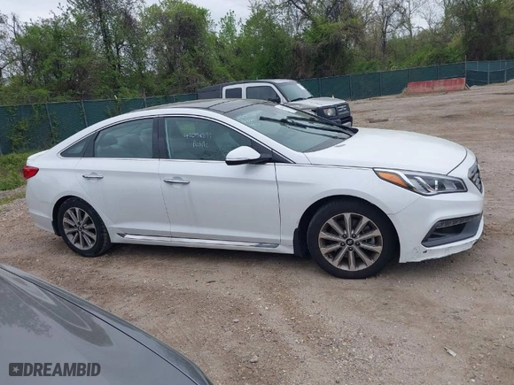 2016 Hyundai Sonata 2.4L Sport with VIN 5NPE34AF5GH300816, listed as a IAAI auction lot 42094577 with 94,621 mi miles. Bid and sale history available at carsss.com. Image 13.