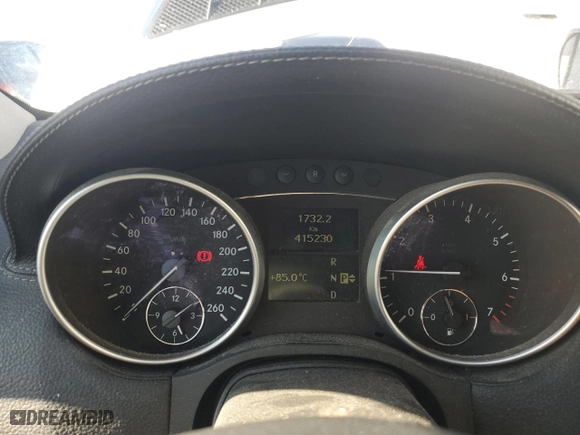 2008 Mercedes-Benz GL-Class 4.6L with VIN 4JGBF71E58A432837, listed as a Copart auction lot 53854885 with 415,230 mi miles and Salvage Title. Bid and sale history available at carsss.com. Image 9.