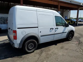 2010 Ford Transit Connect XL с VIN NM0LS7AN4AT019593, выставлен на аукционе Copart как лот 61385355 с пробегом 172 015 миль миль и Списание • Salvage title. История ставок и продаж доступна на DreamBid. Изображение 3.