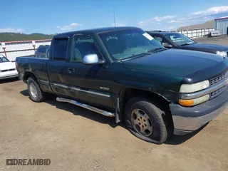 2002 Chevrolet Silverado 1500 LT with VIN 2GCEK19T821314733, listed as a IAAI auction lot 42057566 with 244,783 mi miles. Bid and sale history available at carsss.com. Image 1.