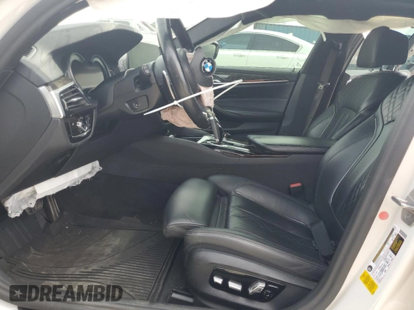 2017 BMW 5 Series 540i с VIN WBAJE5C35HG478004, выставлен на аукционе Copart как лот 57184545 с пробегом Не указан миль и Списание • Salvage title. История ставок и продаж доступна на DreamBid. Изображение 7.