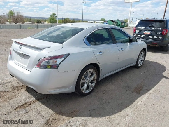 2012 Nissan Maxima 3.5 S with VIN 1N4AA5AP5CC856509, listed as a IAAI auction lot 42050371 with 110,532 mi miles. Bid and sale history available at carsss.com. Image 4.