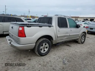 2005 Ford Explorer Sport Trac XLS z VIN 1FMZU77K95UA78526, wystawiony jako Copart lot #42809385 z przebiegiem 81 971 mil mil oraz Czysty tytuł • Clean title. Historia ofert i sprzedaży dostępna na DreamBid. Obrazek 3.