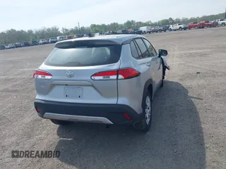 2022 Toyota Corolla Cross L с VIN 7MUAAAAG7NV009940, выставлен на аукционе IAAI как лот 42117351 с пробегом 23 290 миль миль и . История ставок и продаж доступна на DreamBid. Изображение 16.