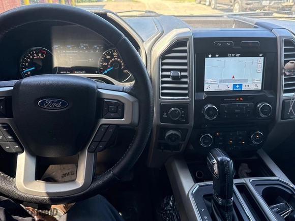 2016 Ford F-150 XLT with VIN 1FTEW1EF0GKF95759, listed as a Copart auction lot 52368575 with 68,701 mi miles and Clean Title. Bid and sale history available at carsss.com. Image 9.