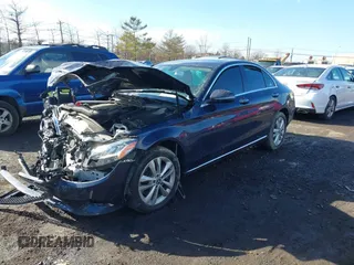 2019 Mercedes-Benz C 300 with VIN 55SWF8EB9KU301449, listed as a IAAI auction lot 41522982 with 76,145 mi miles and . Bid and sale history available at carsss.com. Image 2.