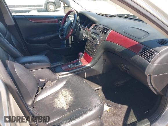 2003 Lexus ES 300 with VIN JTHBF30G130098626, listed as a IAAI auction lot 42042502 with 266,216 mi miles and . Bid and sale history available at DreamBid. Image 5.