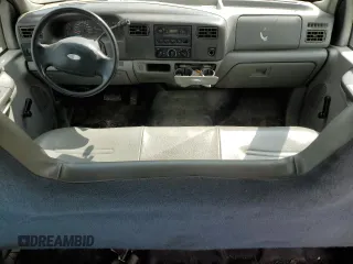2003 Ford F-350 XL with VIN 1FTSW30L93ED85049, listed as a Copart auction lot 57946435 with 42,522 mi miles and Clean title. Bid and sale history available at DreamBid. Image 8.