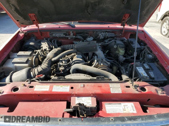 1996 Ford Ranger XL z VIN 1FTCR10A0TPA17975, wystawiony jako Copart lot #52577195 z przebiegiem 182 160 mil mil oraz Szkoda całkowita • Salvage title. Historia ofert i sprzedaży dostępna na DreamBid. Obrazek 11.