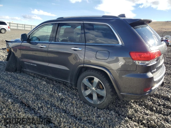 2015 Jeep Grand Cherokee Overland with VIN 1C4RJFCT4FC118184, listed as a Copart auction lot 44465045 with 143,149 mi miles and Salvage Title. Bid and sale history available at carsss.com. Image 2.