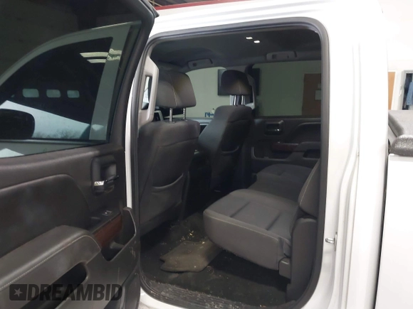 2017 GMC Sierra 1500 SLE z VIN 3GTU2MEC4HG374723, wystawiony jako IAAI lot #41400381 z przebiegiem 141 896 mil mil oraz . Historia ofert i sprzedaży dostępna na DreamBid. Obrazek 8.
