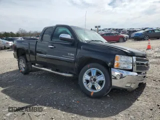 2013 Chevrolet Silverado 1500 LT with VIN 1GCRCSE0XDZ284645, listed as a Copart auction lot 50033945 with 138,053 mi miles and Salvage Title. Bid and sale history available at DreamBid. Image 4.