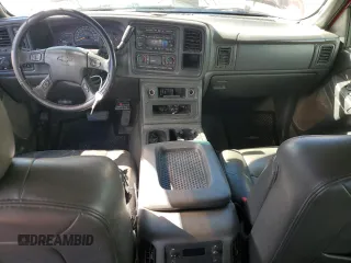 2005 Chevrolet Silverado 3500 DRW LT with VIN 1GCJK33285F867826, listed as a Copart auction lot 71030754 with 291,338 mi miles and Salvage Title. Bid and sale history available at carsss.com. Image 8.