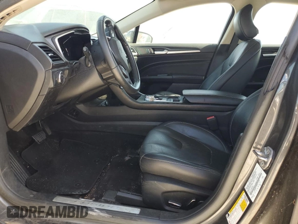 2019 Ford Fusion Titanium with VIN 3FA6P0D98KR141499, listed as a Copart auction lot 49250385 with 0 mi miles and Clean Title. Bid and sale history available at carsss.com. Image 7.