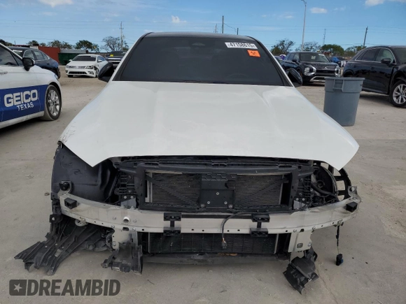 2022 Mercedes-Benz C 300 with VIN W1KAF4GB9NR043911, listed as a Copart auction lot 47158615 with 41,721 mi miles and Salvage Title. Bid and sale history available at DreamBid. Image 5.