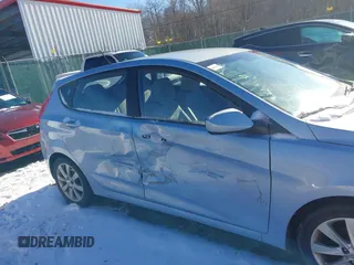 2012 Hyundai Accent SE with VIN KMHCU5AEXCU032097, listed as a IAAI auction lot 41143303 with 29,828 mi miles. Bid and sale history available at carsss.com. Image 6.
