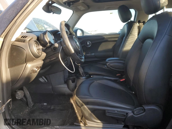 2017 MINI Hardtop Cooper with VIN WMWXP5C51H3C63722, listed as a Copart auction lot 41685295 with 92,207 mi miles and Salvage title. Bid and sale history available at DreamBid. Image 7.
