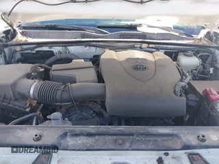 2016 Toyota Tacoma SR with VIN 5TFCZ5AN1GX017336, listed as a IAAI auction lot 41542111 with 127,162 mi miles. Bid and sale history available at carsss.com. Image 10.