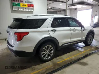 2022 Ford Explorer Limited with VIN 1FMSK8FH2NGB27972, listed as a Copart auction lot 50891715 with 29,132 mi miles and Salvage Title. Bid and sale history available at carsss.com. Image 3.